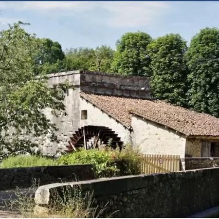 مبيت وإفطار Javerlhac-et-la-Chapelle-Saint-Robert Chez Sarah - L'Escapade المظهر الخارجي الصورة